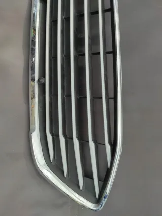 JX7B-8C436-A Решетка радиатора Ford Focus 4 Арт e12047103, вид 3