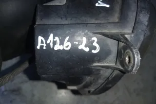 922023EO Фара противотуманная правая Kia Sorento 2 Арт e12038442, вид 1