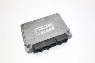 03D906023B Блок управления двигателем Skoda Fabia 3 Арт e12031060, вид 3