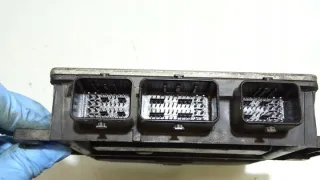 8200399038 8200513163 Блок управления двигателем Renault Clio 3 Арт e12030459, вид 3