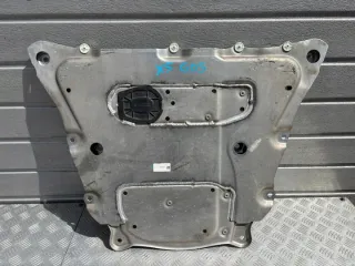 6878068 Декоративная крышка двигателя BMW X5 G05  Арт e12024452, вид 1