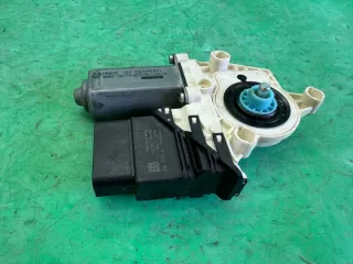 1K0959704P 2005-2010 Моторчик стеклоподъемника Volkswagen Passat B6 Арт e12016156, вид 3