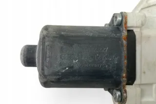 0130822227 Моторчик стеклоподъемника BMW 1 E81/E82/E87/E88 Арт e12015047, вид 1