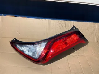  Фара правая Toyota Aygo 2 Арт e12012655, вид 1