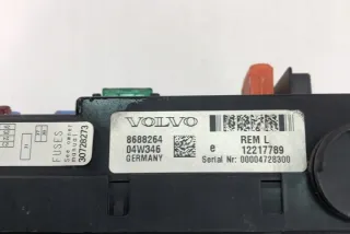 8688264 Блок предохранителей Volvo V70 2 Арт e11998286, вид 1