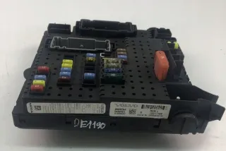 8688264 Блок предохранителей Volvo V70 3 Арт e11998277, вид 4