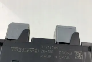 32212299 Блок предохранителей Volvo S60 3 Арт e11997996, вид 4