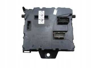 28117327-2 28117328-5 28117327-2, Блок предохранителей Renault Master 3 Арт e11996736, вид 1