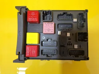 8200139824 Блок предохранителей Renault Laguna 2 Арт e11996714, вид 1