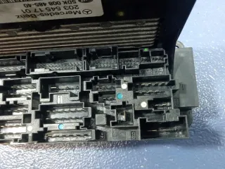 2035451701 Блок предохранителей Mercedes C W203 Арт e11994046, вид 5