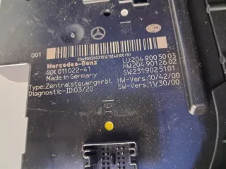 2049005003 Блок предохранителей Mercedes C W204 Арт e11993986, вид 3