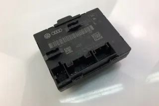 8T0959795Q Блок управления (другие) Audi A4 B9 Арт e11993326, вид 4