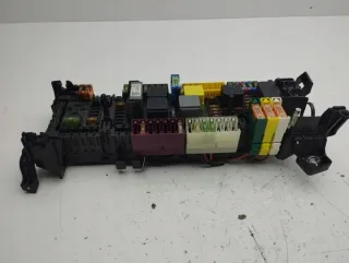 A2465400340 Блок предохранителей Mercedes B W246 Арт e11992708, вид 4
