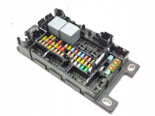 K8D214A073BE Блок предохранителей Land Rover Evoque 2 Арт e11992518, вид 5