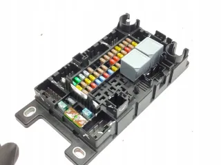K8D214A073BE Блок предохранителей Land Rover Evoque 2 Арт e11992518, вид 6