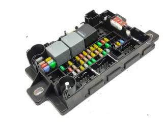 K8D214N030AD Блок предохранителей Land Rover Evoque 2 Арт e11992516, вид 2