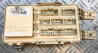 91950-2B210 91950-2B200 Блок предохранителей Hyundai Santa FE 2 (CM) Арт e11992151, вид 1