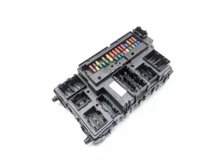 FU5T-15604-DFB Блок предохранителей Ford Mondeo 5 Арт e11991709, вид 1