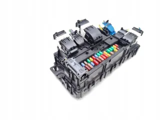 HU5T-15604-DFB Блок предохранителей Ford Mondeo 5 Арт e11991703, вид 1