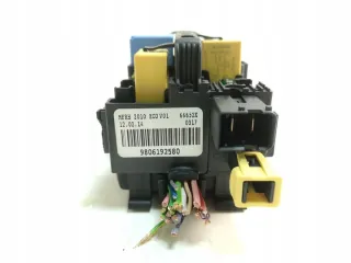 9806192580 Блок предохранителей Citroen C4 2 Арт e11991204, вид 4