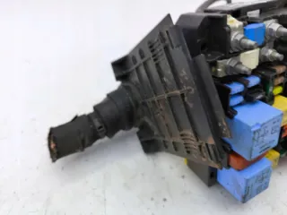 66652X Блок предохранителей Citroen C4 2 Арт e11991197, вид 2