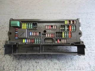 9210863 Блок предохранителей BMW X3 F25 Арт e11990839, вид 1