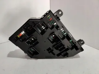 9234423 Блок предохранителей BMW 5 F10/F11/GT F07 Арт e11990528, вид 6