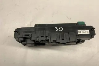 9252815 Блок предохранителей BMW 5 F10/F11/GT F07 Арт e11990437, вид 7