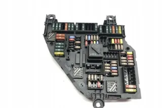 Блок предохранителей BMW 5 F10/F11/GT F07 2009г. 9234423 - Фото 5