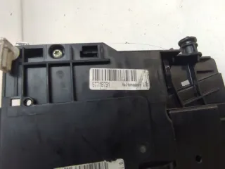 8364540 8364542 Блок предохранителей BMW 3 E46 Арт e11990287, вид 8