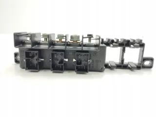 8L0941822A Блок предохранителей Audi A6 C5 (S6,RS6) Арт e11989818, вид 2
