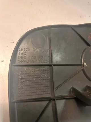  Декоративная крышка двигателя Audi A4 B6 Арт e11986152, вид 4