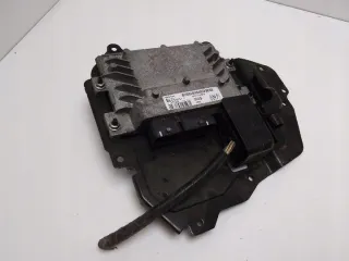 8V2112A650TG Блок управления двигателем Ford Fiesta 6 Арт e11978936, вид 1