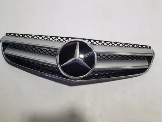 A2078880283 2078880283 A2078880011 2078880011 Решетка радиатора Mercedes E C207 Арт e11977353, вид 1