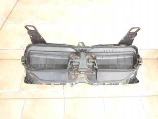5A1DA43 BMU5A1DA43 Решетка радиатора BMW 2 U06 Арт e11976577, вид 2