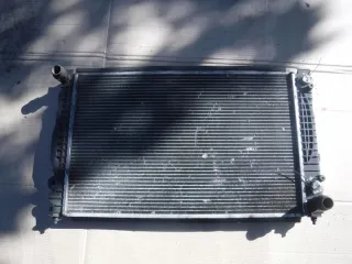 8E0121251LAQ Радиатор (основной) Audi A4 B7 Арт e11961365, вид 1