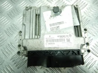 670038150B 0281033323 Блок управления двигателем Maserati Quattroporte Арт e11953621, вид 1