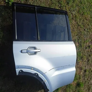  Дверь задняя правая Mitsubishi Pajero 4 Арт e11953135, вид 1