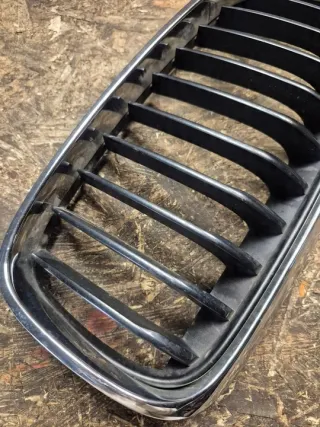 224059 22405910 Решетка радиатора BMW 3 E90/E91/E92/E93 Арт e11951532, вид 3
