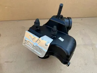 8R0133837S 8R0133835AF 8R0133843K Корпус воздушного фильтра Audi A4 B8 Арт e11947727, вид 4