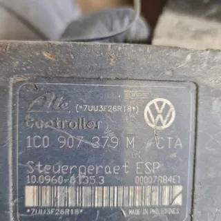 1C0907379M Блок ABS Audi A3 8P Арт e11944471, вид 4