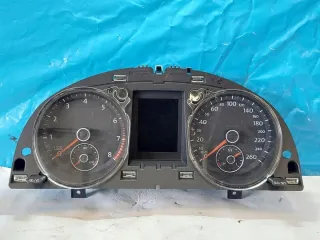 3AA920880G Щиток приборов (приборная панель) Volkswagen Passat B7 Арт e11943171, вид 1
