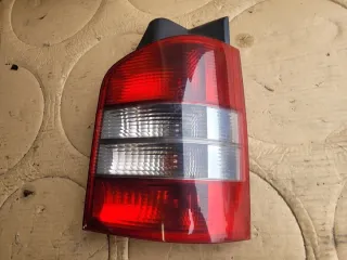  Фонарь задний правый Volkswagen Caravelle T5 Арт e11934452