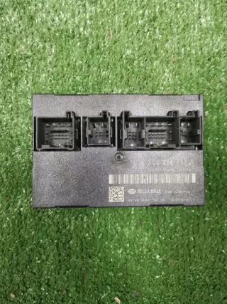 3C0959433R Блок предохранителей Volkswagen Passat B6 Арт e11932481, вид 1