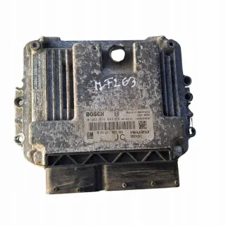 0281014643 Блок управления двигателем Opel Astra H Арт e11926938, вид 1