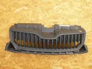 6V0853653A Решетка радиатора Skoda Fabia 3 Арт e11925066, вид 1