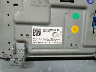 565919605B Блок навигации Skoda Karoq Арт e11921126, вид 8