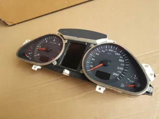 4F0920900N 4F0910900A Щиток приборов (приборная панель) Audi A6 C6 (S6,RS6) Арт e11907279, вид 7