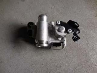 057145829C Радиатор EGR Audi Q7 4M Арт e11905898, вид 1