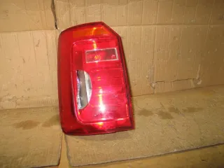 2K1945095E Фонарь задний левый Volkswagen Caddy 3 Арт e11899453, вид 1
